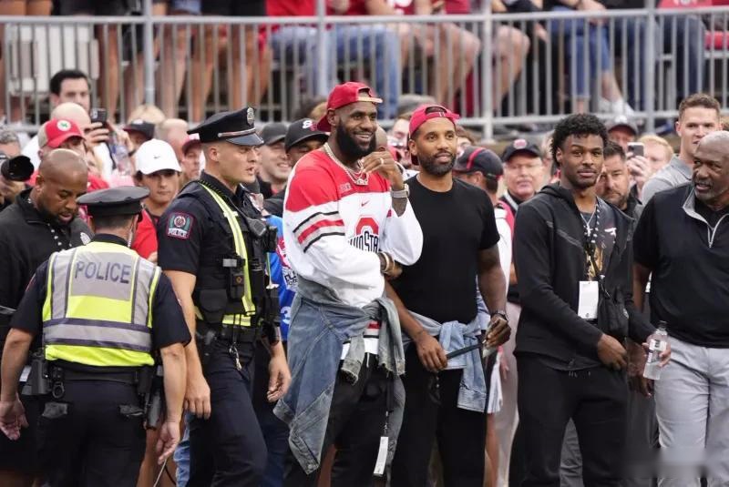 不在数据上 不在数据上